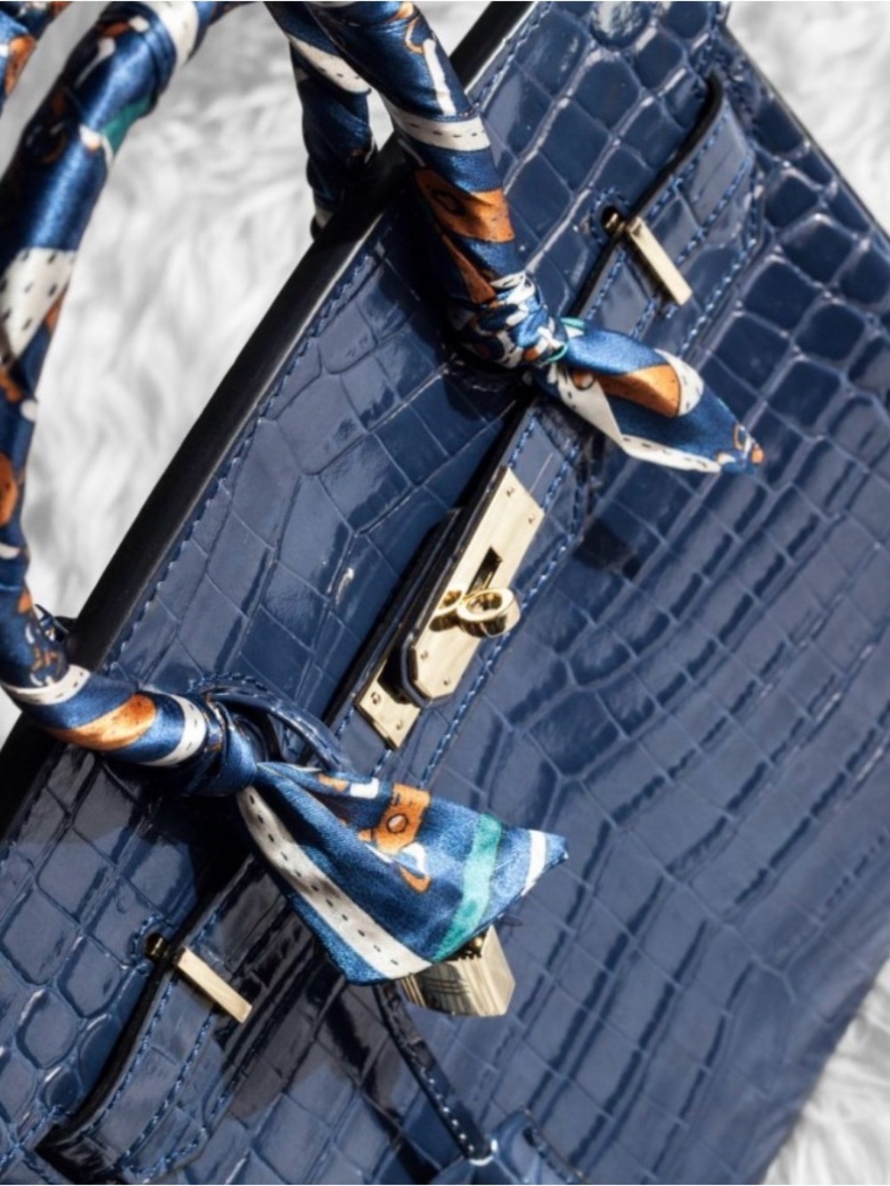 Ainifeel Structured Navy Croc-Embossed Tote with Gold Hardware Size 30 - Picture 13 of 13